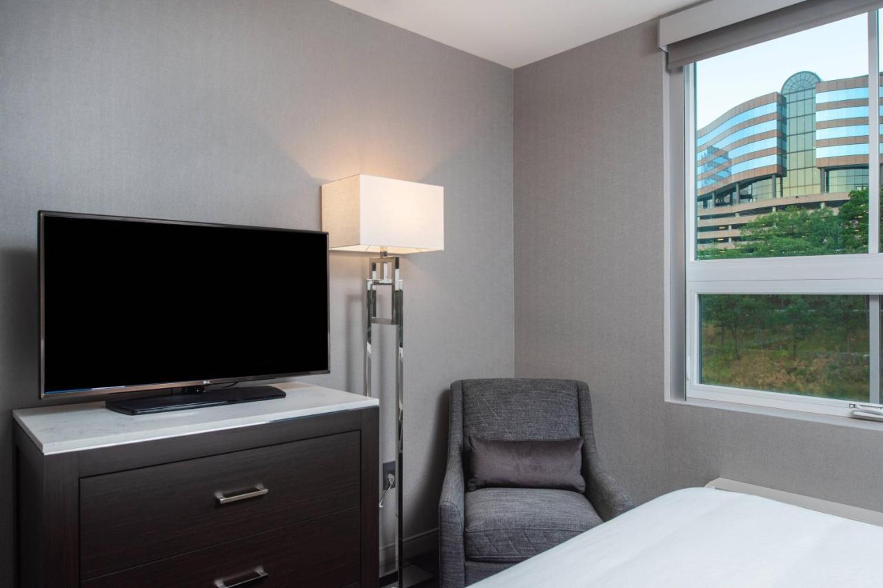 Fairfield Inn & Suites By Marriott Boston Waltham Eksteriør bilde